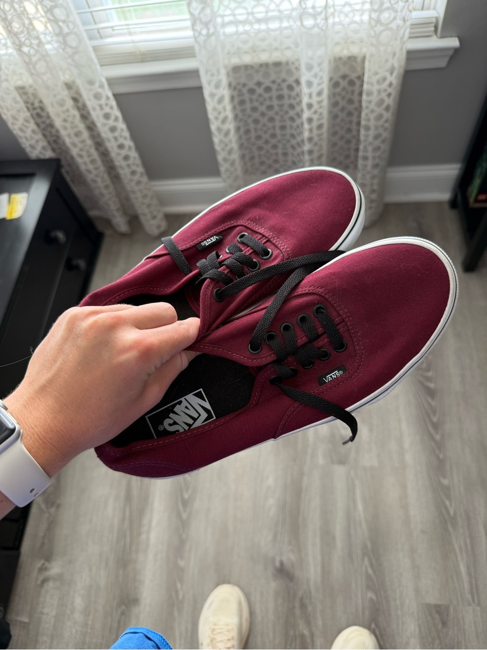 Vans Classic Canvas Sneakers in Burgundy